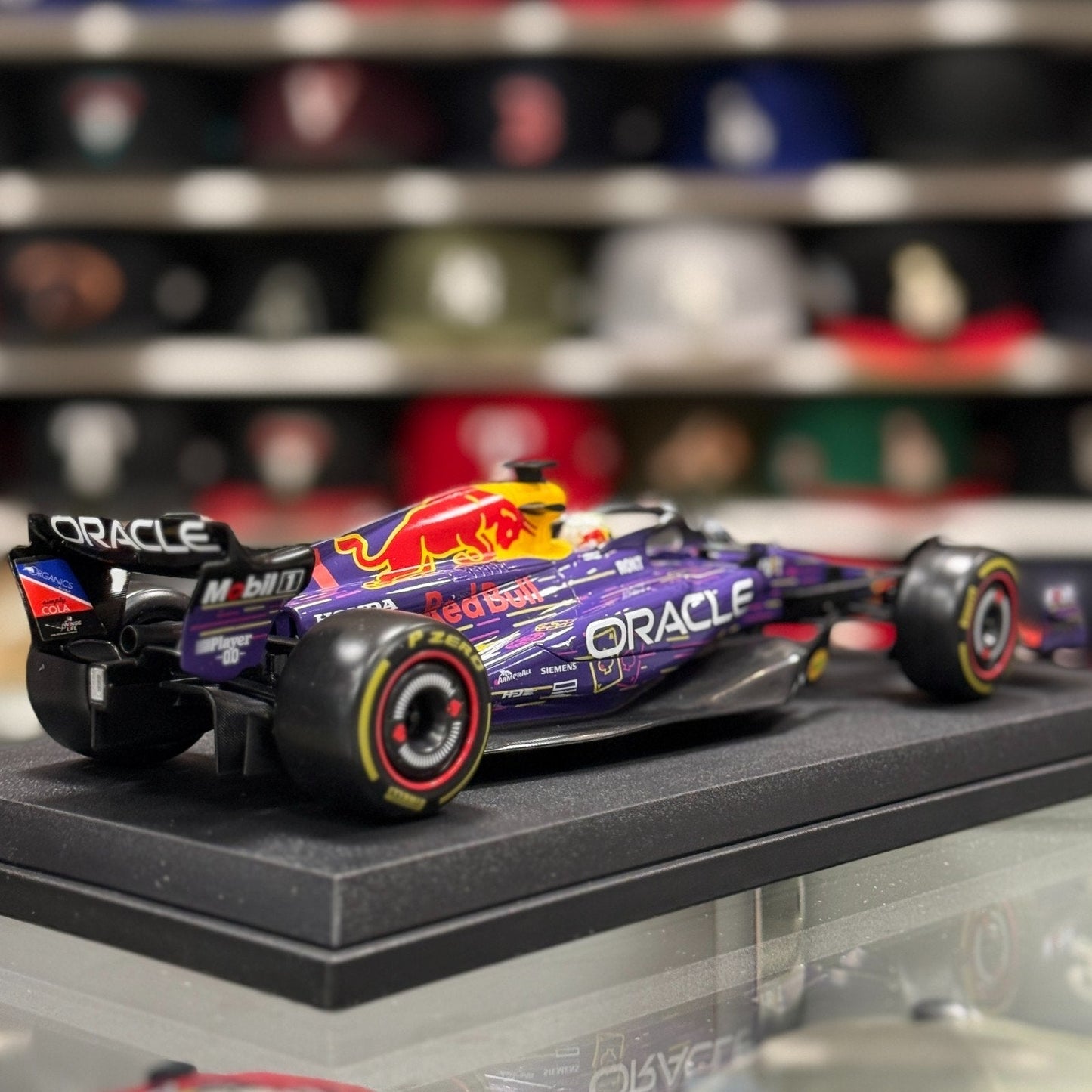 Bburago Red Bull Formula 1 F1 'Max Verstappen - Las Vegas GP' 1/18 Scale Model F1 Car | New - Product Image