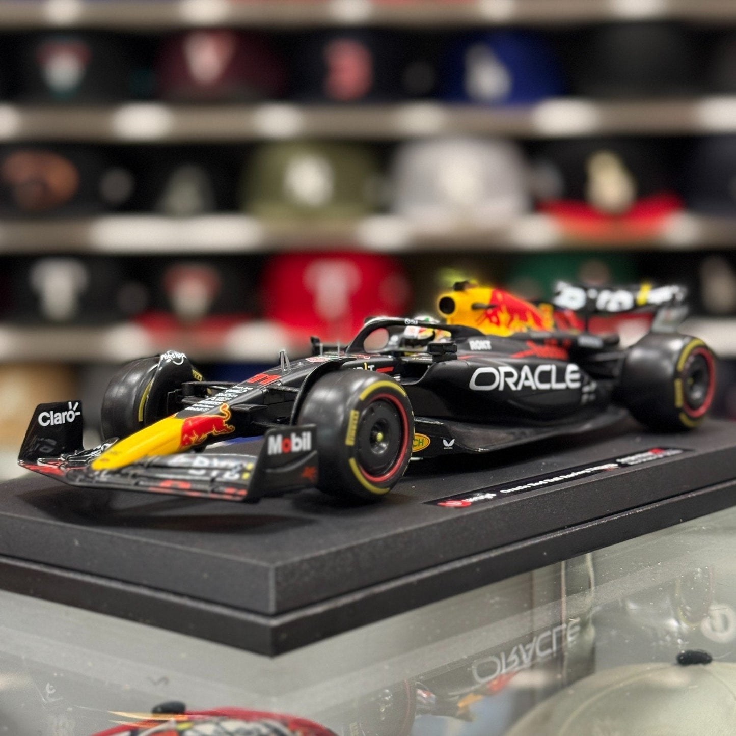 Bburago Red Bull Formula 1 F1 'Sergio Perez - Abu Dhabi GP' 1/18 Scale Model F1 Car | New - Product Image