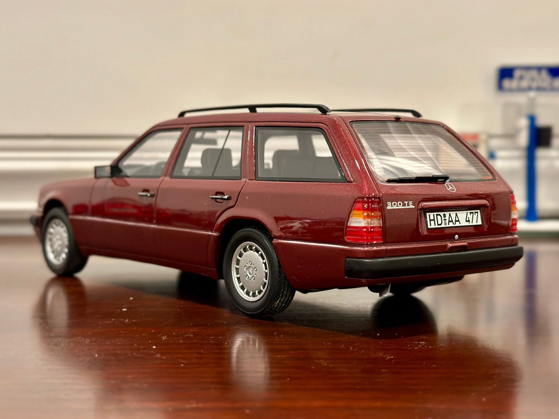 BOS Mercedes Benz E300 'TE S124' Wagon Maroon Best of Show 1/18 Scale Diecast Model Car | Limited Edition - Product Image