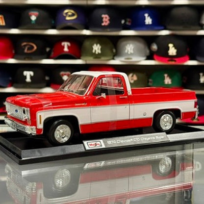 Maisto 1/18 1974 Chevrolet C10 Cheyenne Super Truck Diecast Model Car | New - Product Image