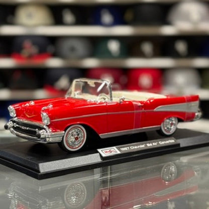 1/18 Chevrolet 1957 Bel Air Red Convertible Diecast Model Car | New