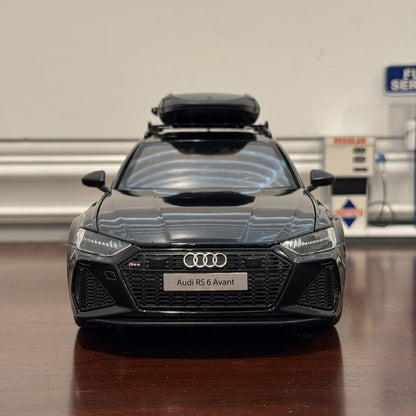 Collectors Audi RS6 Avant 1/18 Scale Diecast Model Car - Product Image