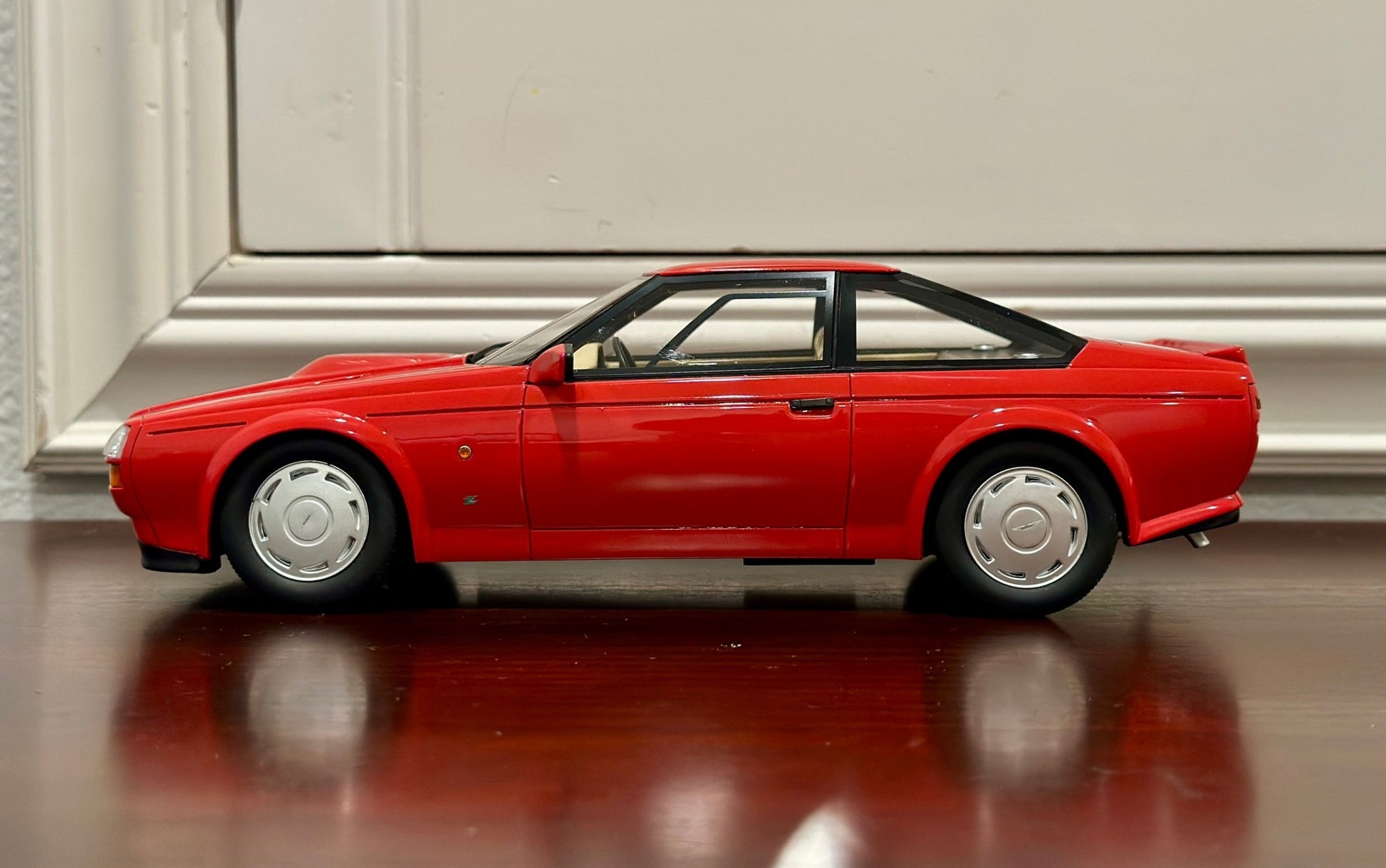 Cult Models Aston Martin Vantage Zagato Red 1/18 Scale Resin Model Car - Product Image