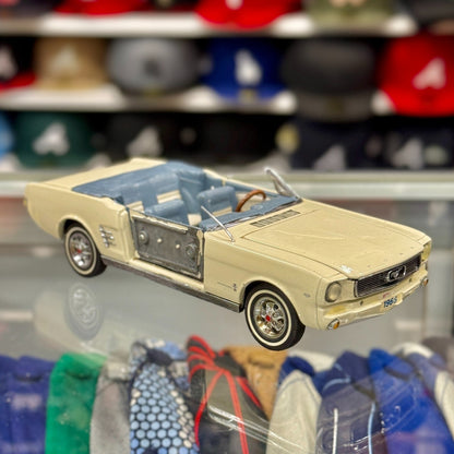 Danbury Mint 1966 Ford Mustang Convertible White 1/24 Scale Diecast Model Car - Product Image