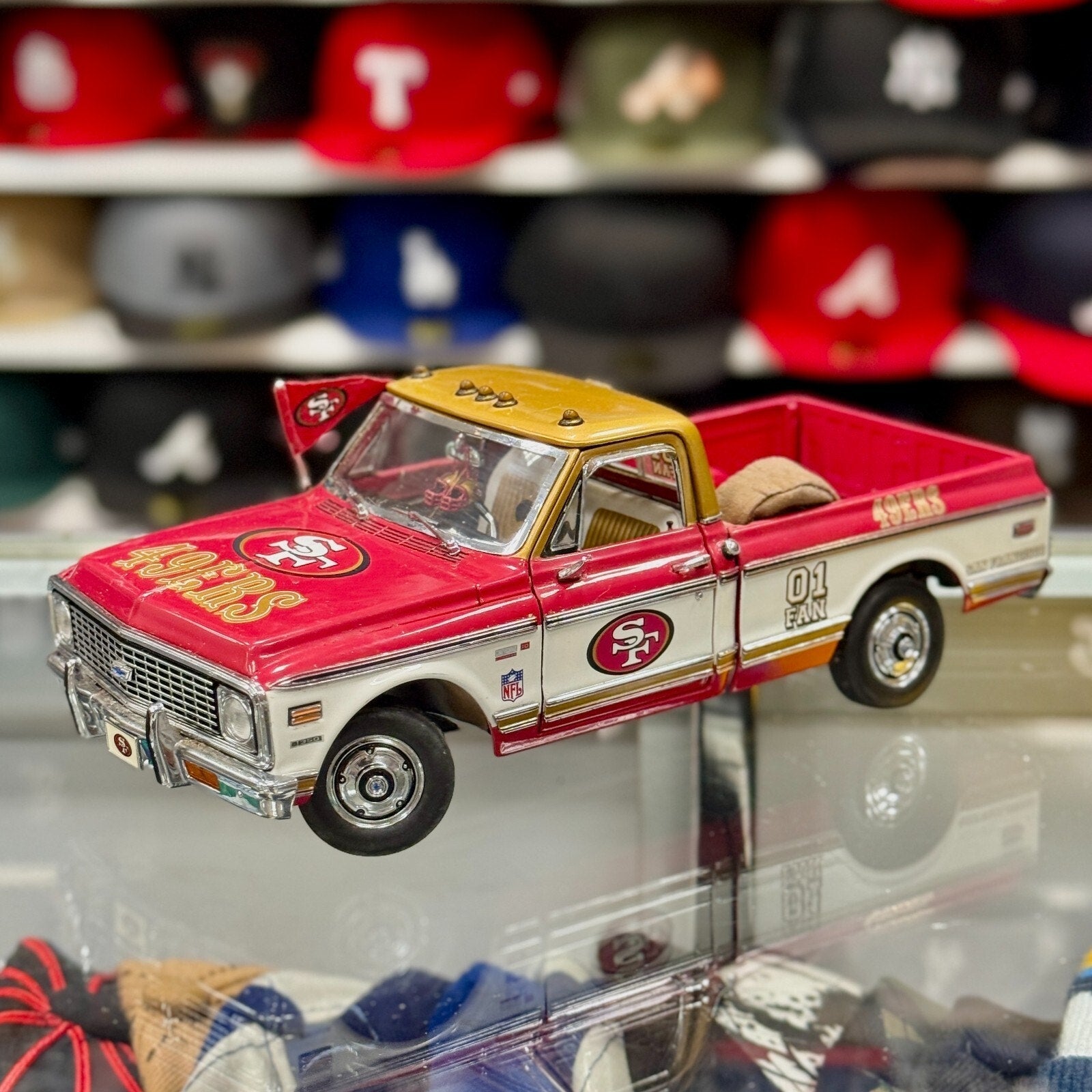 Danbury Mint 1972 Chevy Pickup Truck 'San Francisco 49ers' Red 1/24 Scale Diecast Model Car - Product Image
