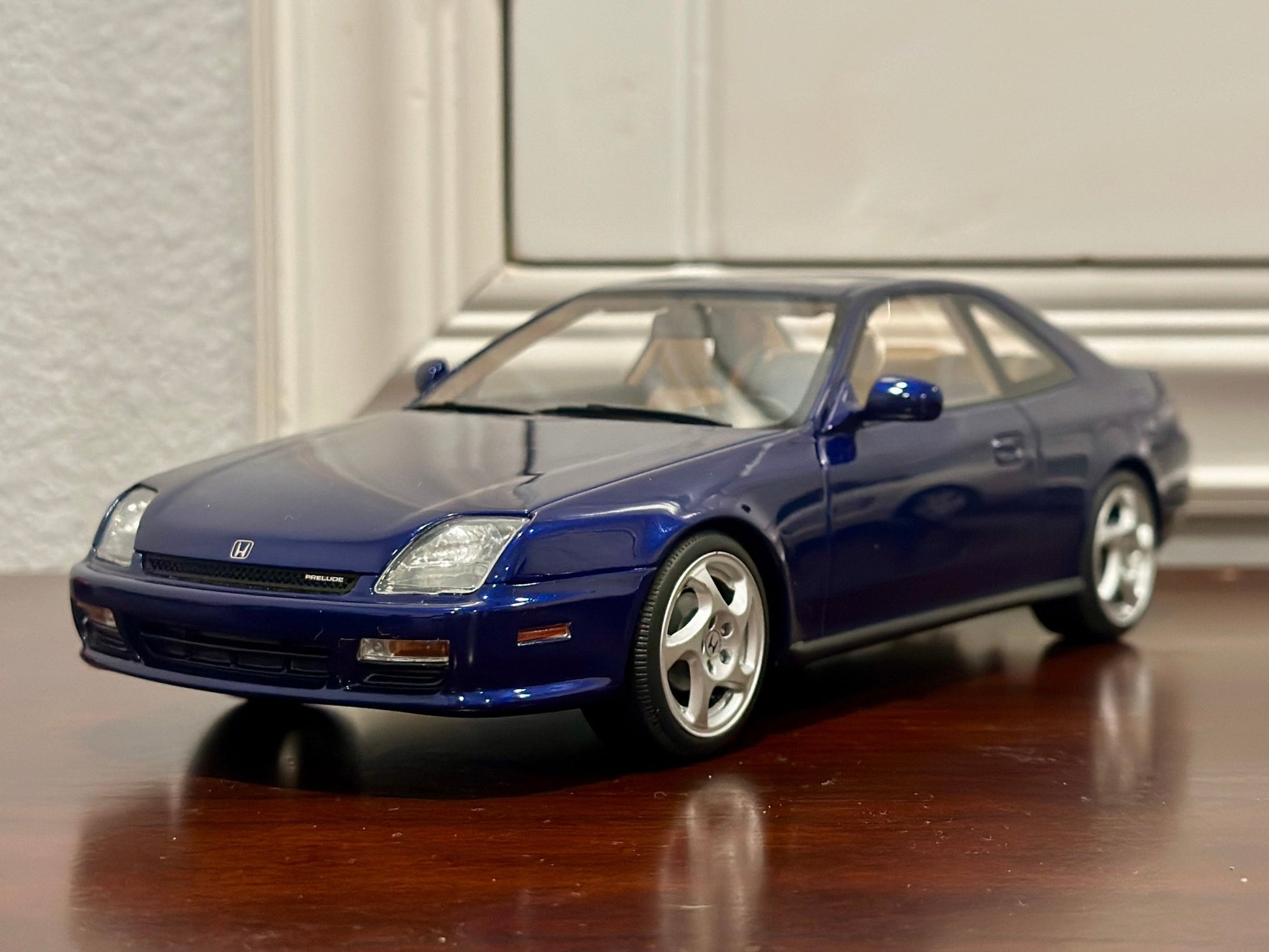 Dealer Edition Honda Prelude Midnight Purple 1/18 Scale Resin Model Car - Product Image