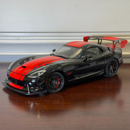 1/18 Dodge Viper ACR Black/Red Stripes AUTOart Composite Model Car | In Box