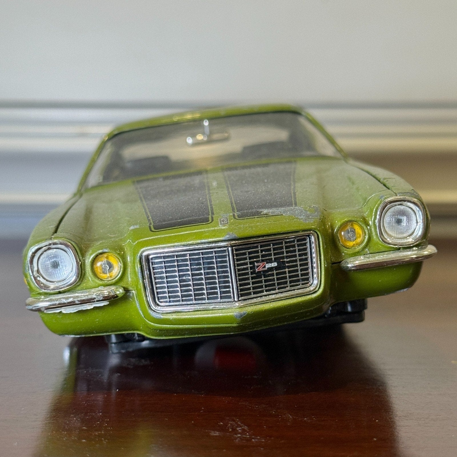ERTL 1970 Chevrolet Camaro Z28 Green w/ Black Stripes 1/18 Scale Diecast Model Car | Parts Car - Product Image