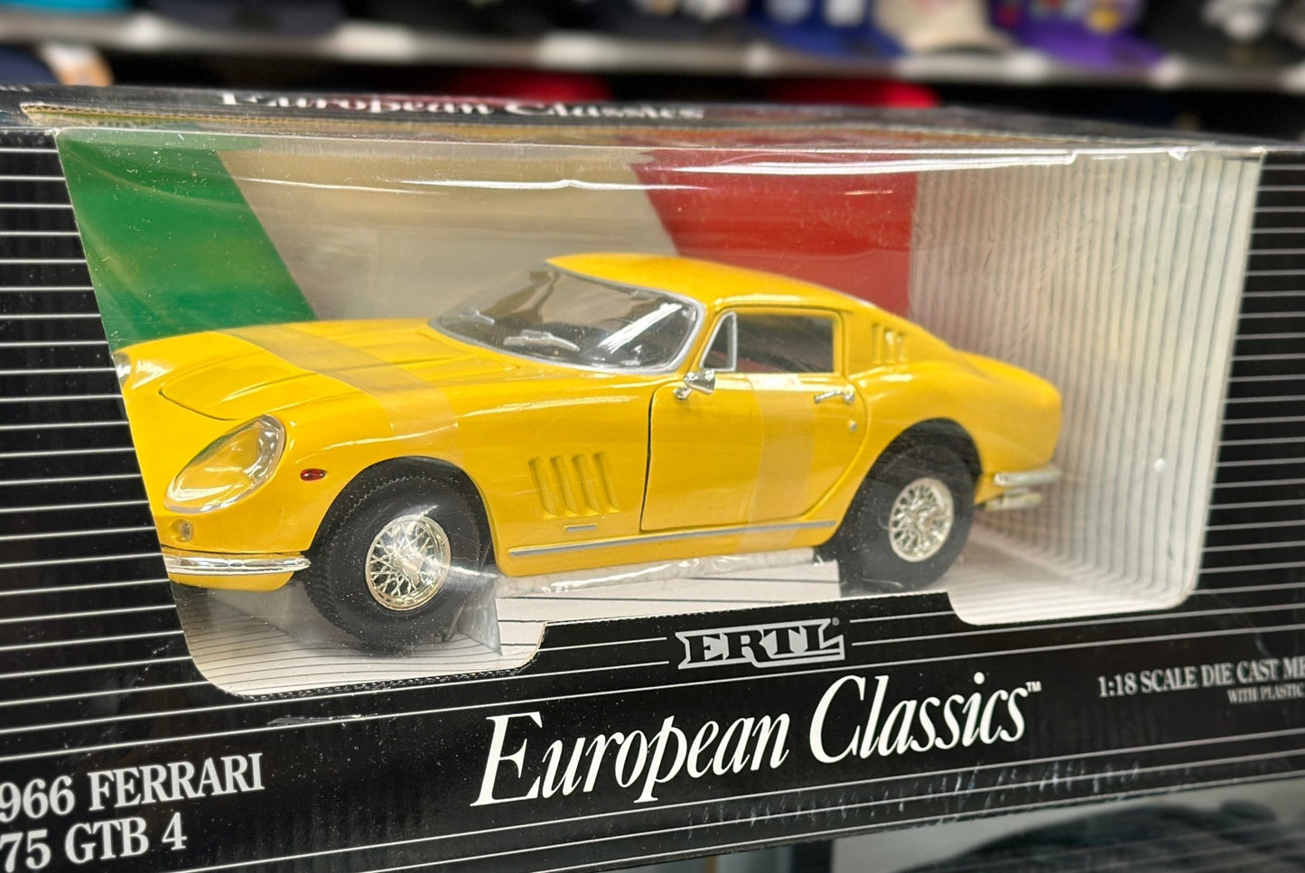 ERTL Ferrari 275 GTB-4 Yellow 1/18 Scale Diecast Model Car | New - Product Image
