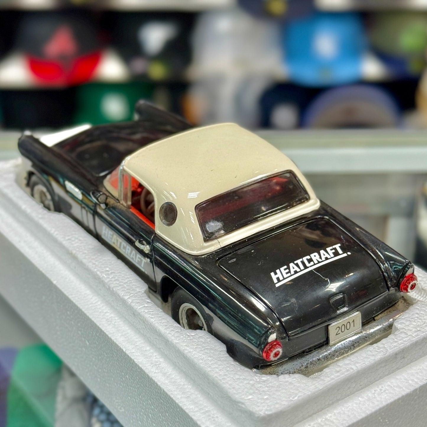 1/24 1956 Ford Thunderbird Crown Premium Heatcraft Diecast Car | In Box