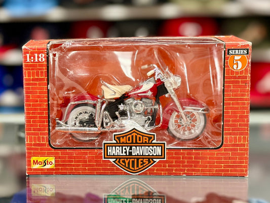 Harley Davidson Maisto Two-Wheeler 1/18 Scale Diecast Model Motorcycle - Product Image