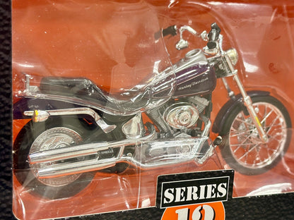 Harley Davidson Maisto Two-Wheeler 1/18 Scale Diecast Model Motorcycle - Product Image