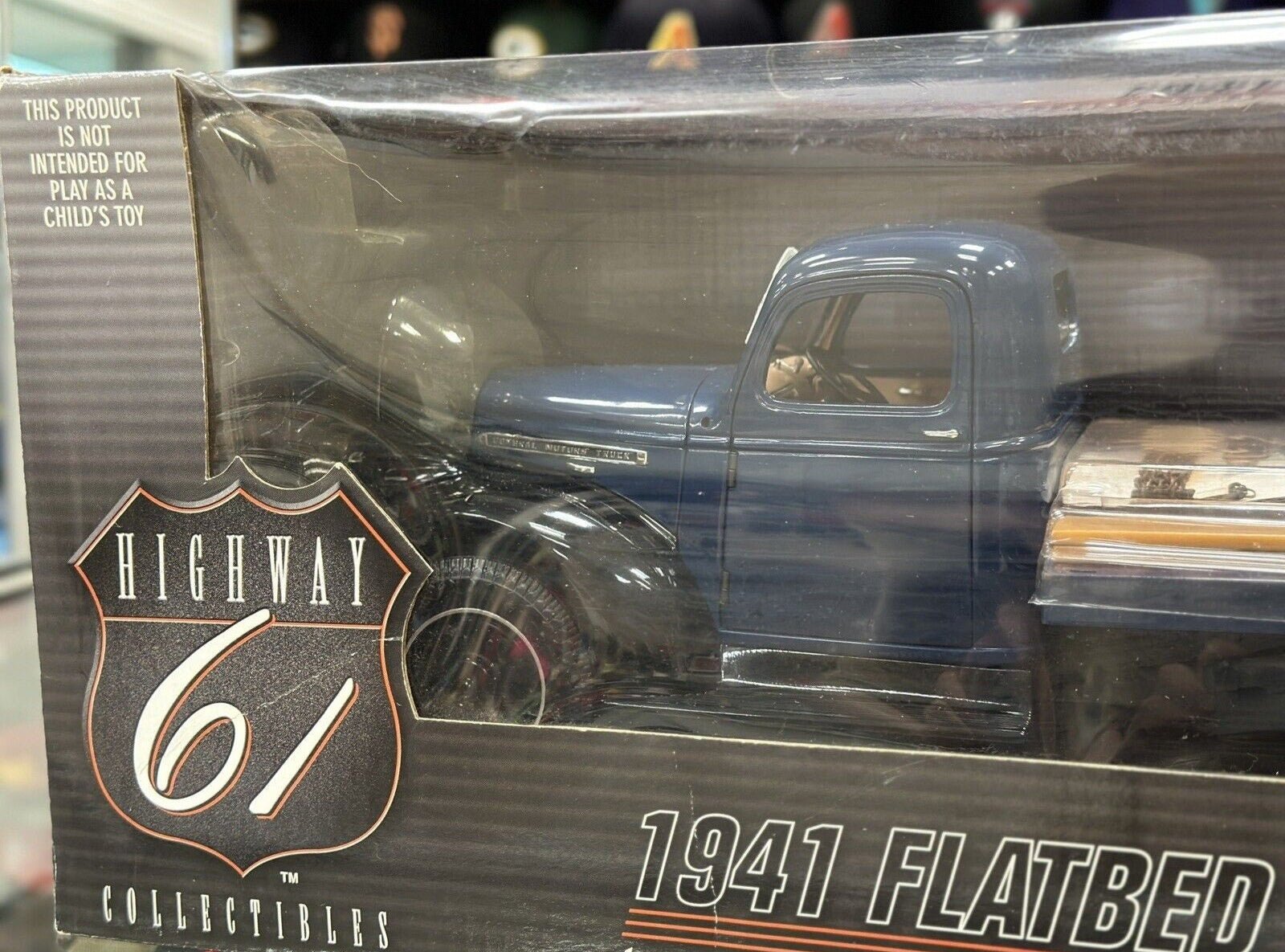 Highway 61 1941 GMC Flatbed Truck Blue 1/16 Scale Diecast Model Car | New - Product Image