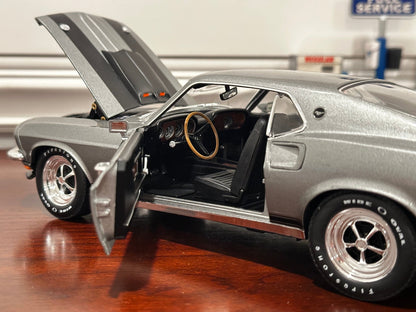 Highway 61 1969 Ford Mustang Boss 429 'John Wick Movie Car' 1/18 Scale Diecast Model Car - Product Image