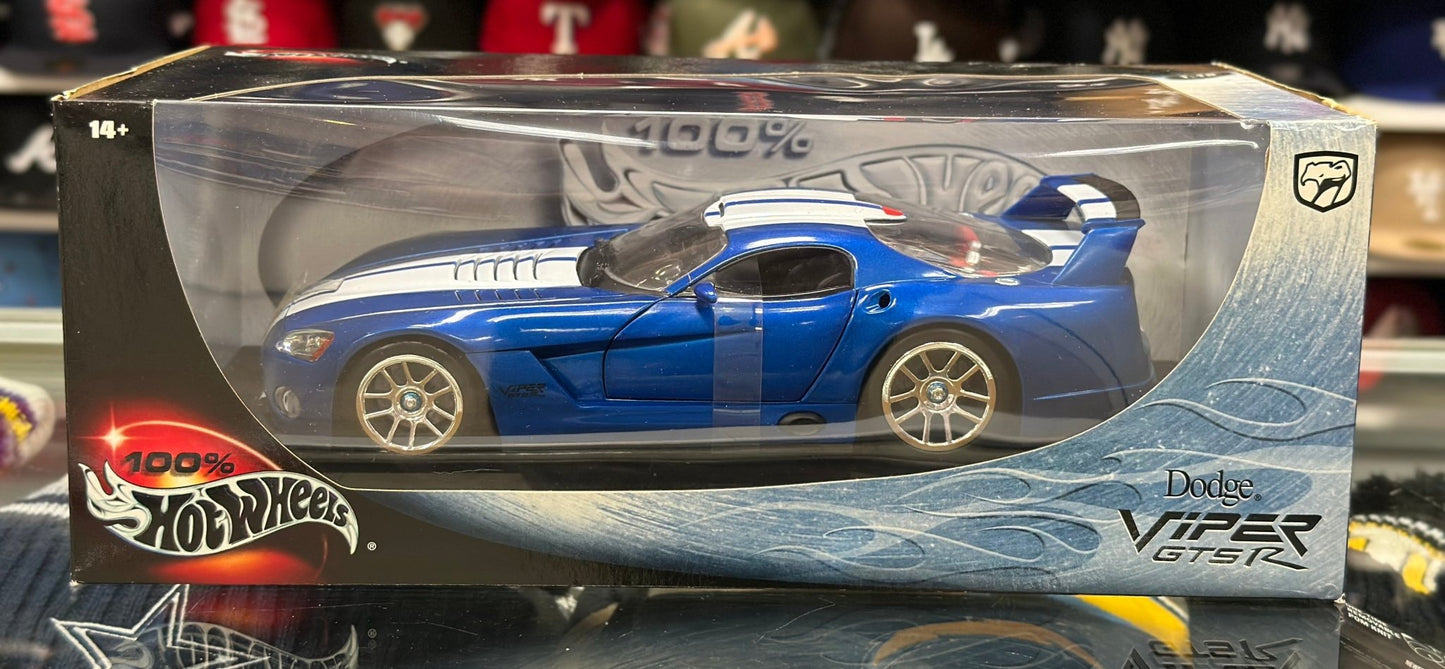 Hot Wheels Dodge Viper GTS-R 1/18 Scale Diecast Model Car | New - Product Image