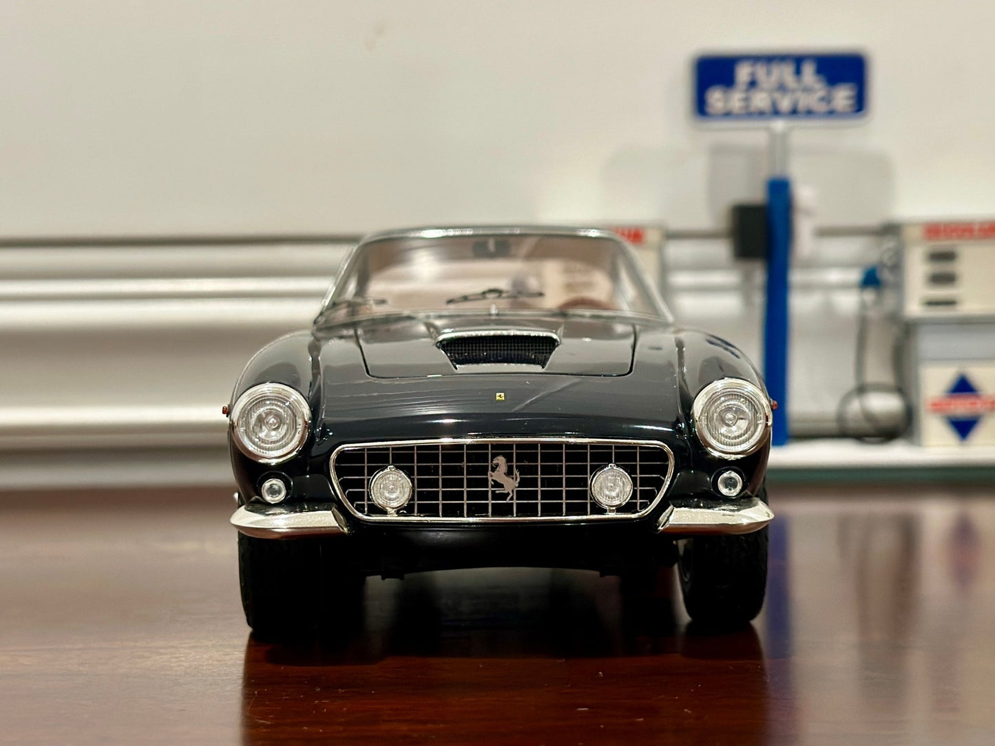Hot Wheels Elite Ferrari 250 SWB Midnight Blue 1/18 Scale Diecast Model Car | Limited Edition - Product Image