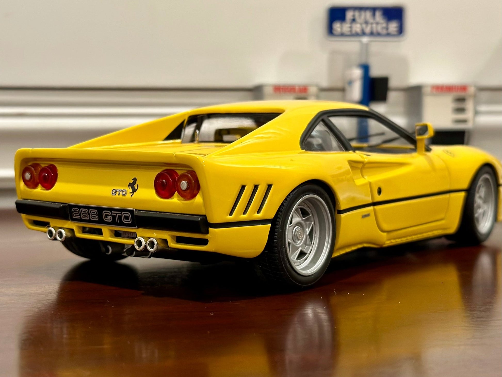Hot Wheels Elite Ferrari 288 GTO Yellow 1/18 Scale Diecast Model Car | In Box - Product Image