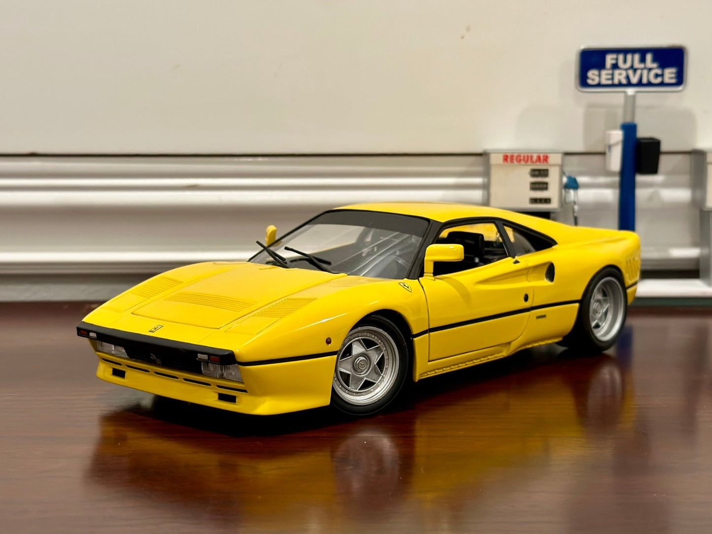 Hot Wheels Elite Ferrari 288 GTO Yellow 1/18 Scale Diecast Model Car | In Box - Product Image