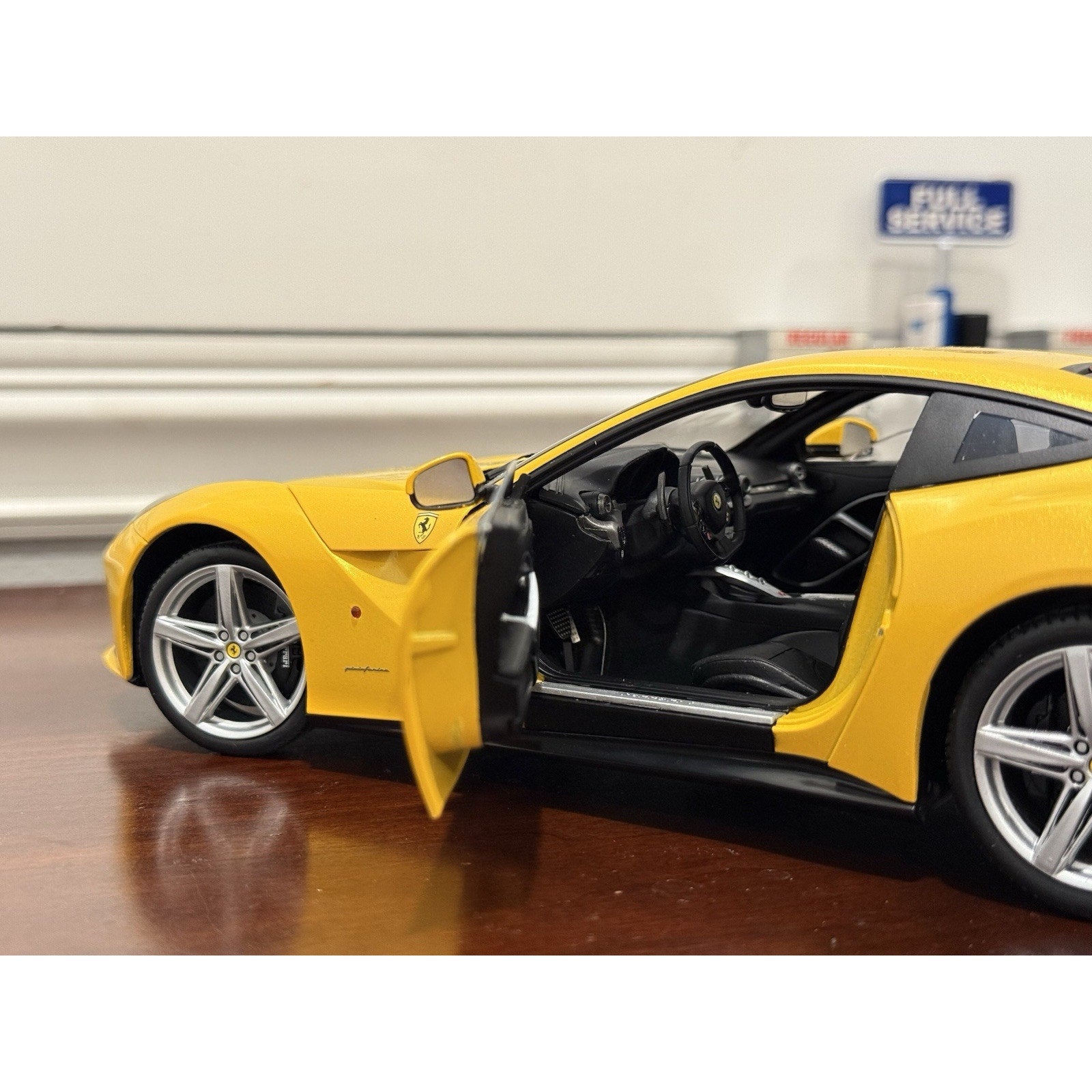 Hot Wheels Elite Ferrari F12 Giallo-Modena Yellow 1/18 Scale Diecast Model Car | Limited Edition - Product Image