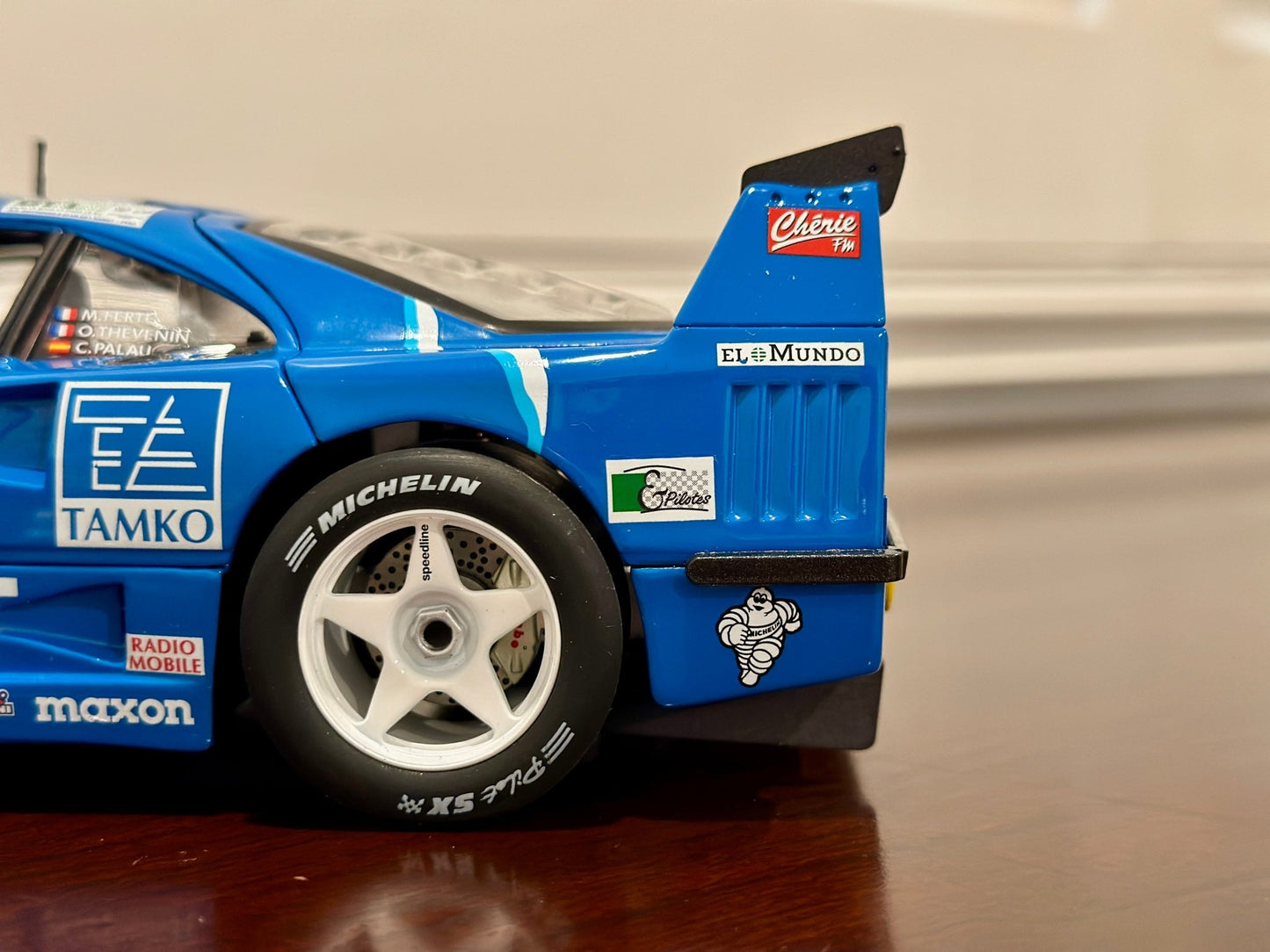 Hot Wheels Elite Ferrari F40 Competizione 'Pilot Edition' 1/18 Scale Diecast Model Car | Limited Edition - Product Image