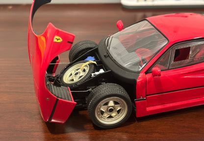 Hot Wheels Elite Ferrari F40 Red 1/18 Scale Diecast Model Car - Product Image