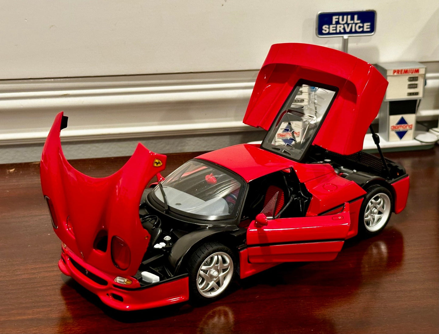 Hot Wheels Elite Ferrari F50 Hardtop Red 1/18 Scale Diecast Model Car | Limited Edition - Product Image