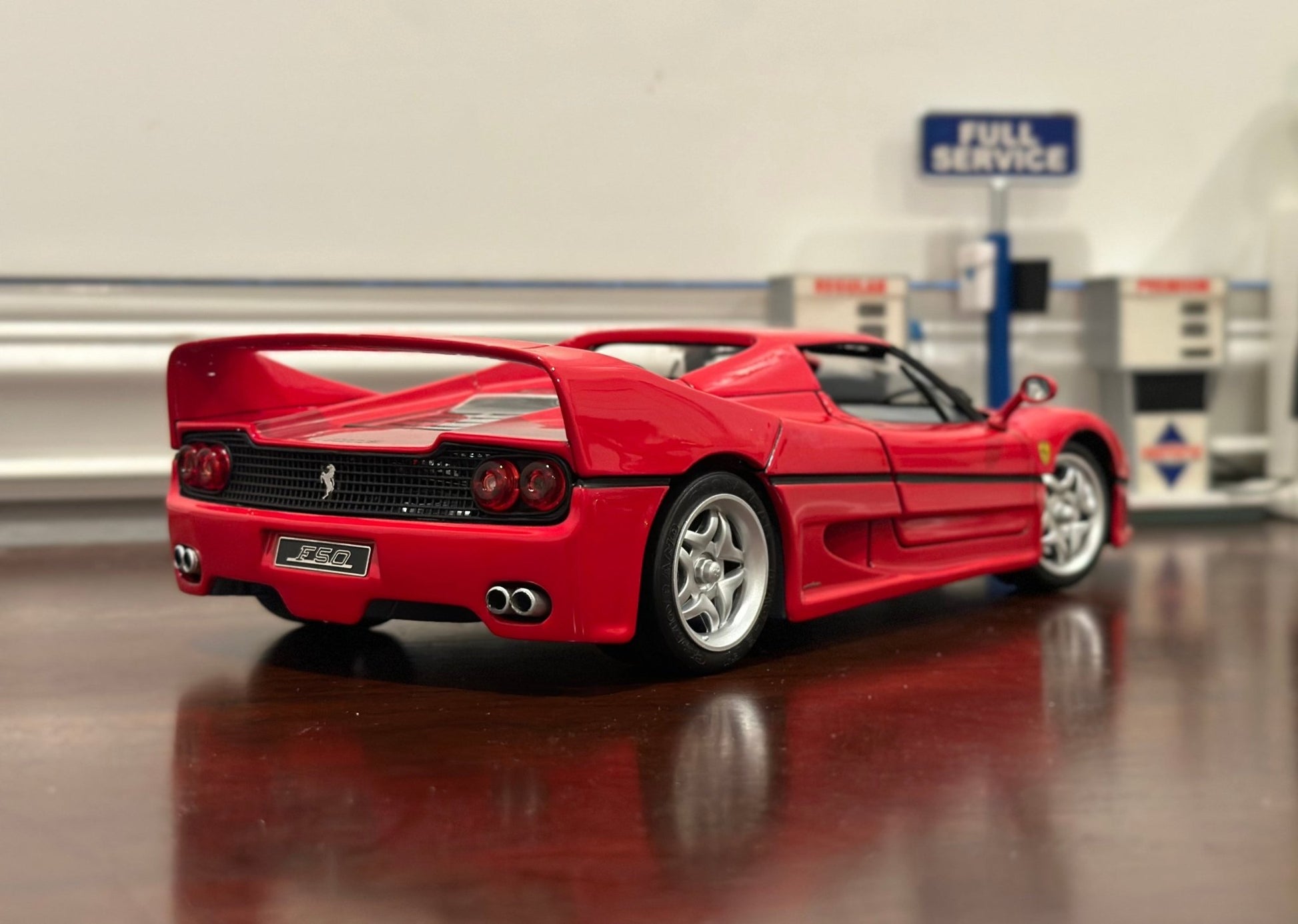 Hot Wheels Elite Ferrari F50 Hardtop Red 1/18 Scale Diecast Model Car | Limited Edition - Product Image