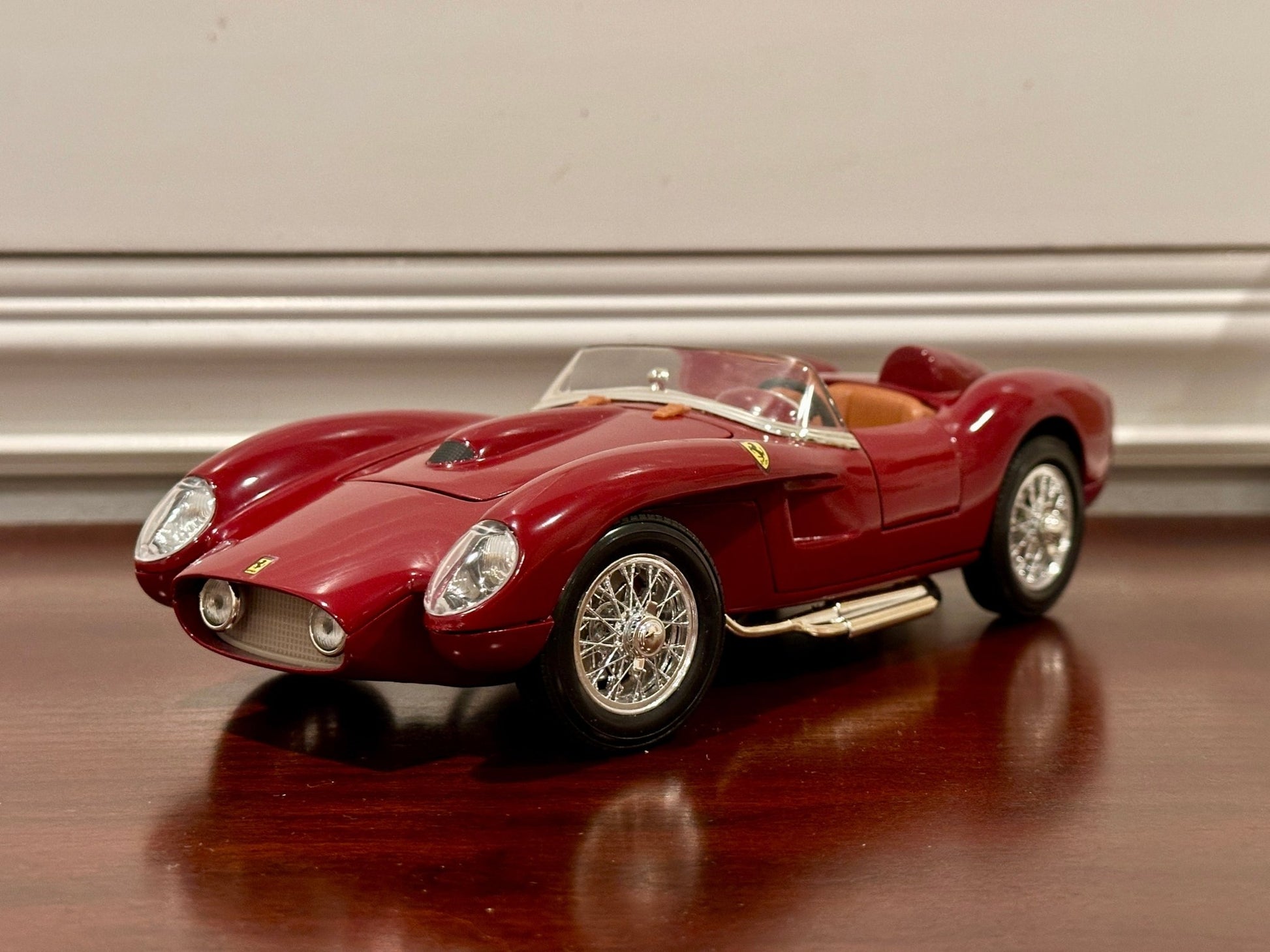 Hot Wheels Ferrari 250 TR Maroon 1/18 Scale Diecast Model Car - Product Image