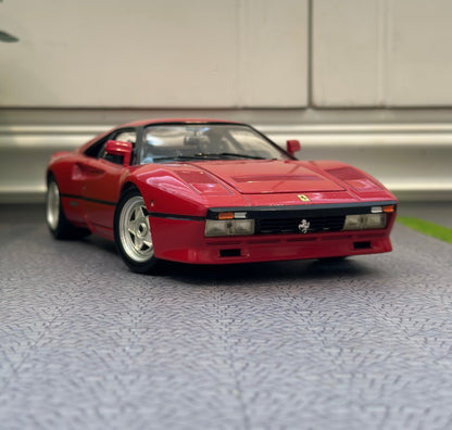 Hot Wheels Ferrari 288 GTO Red 1/18 Scale Diecast Model Car - Product Image
