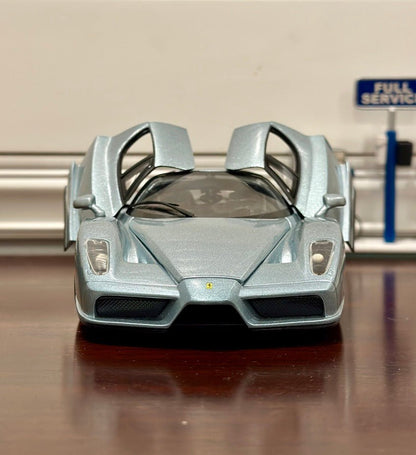 Hot Wheels Ferrari Enzo Silver 1/18 Scale Diecast Model Car | Limited Edition - Product Image