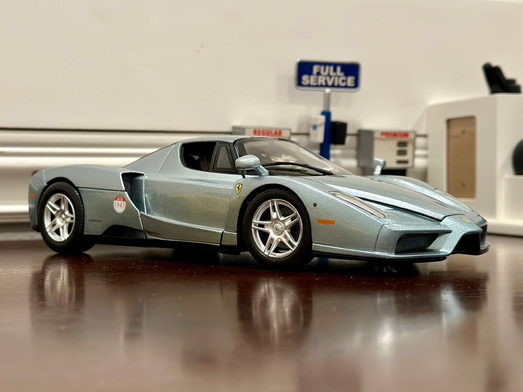Hot Wheels Ferrari Enzo Silver 1/18 Scale Diecast Model Car | Limited Edition - Product Image