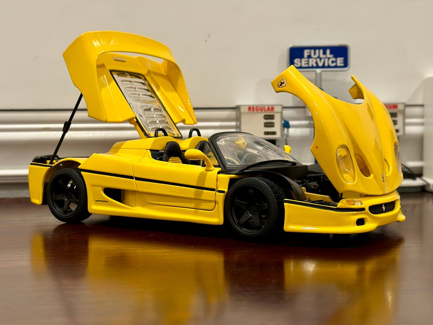 Hot Wheels Ferrari F50 Open-Top Yellow 1/18 Scale Diecast Model Car | Custom - Product Image