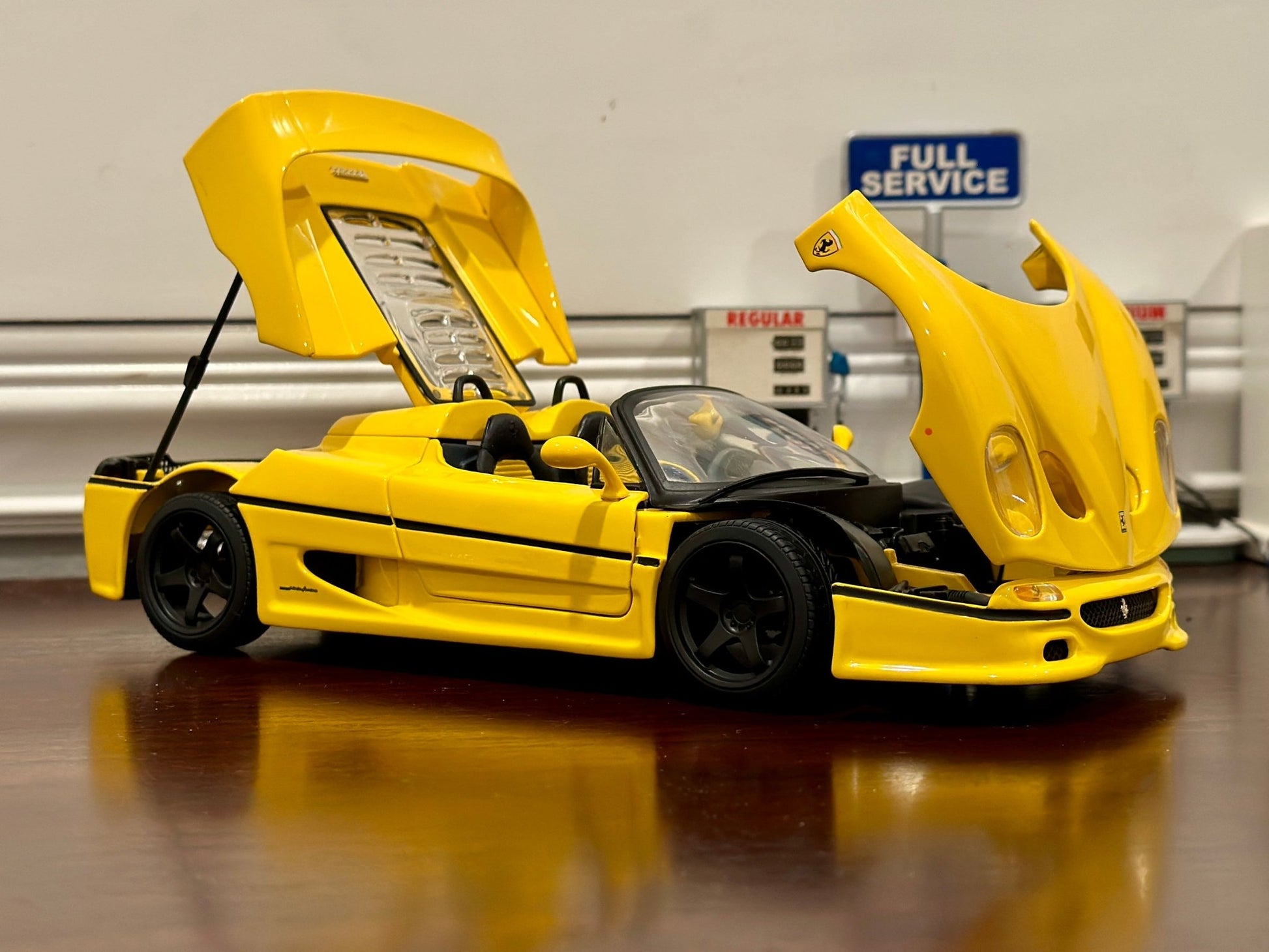 Hot Wheels Ferrari F50 Open-Top Yellow 1/18 Scale Diecast Model Car | Custom - Product Image