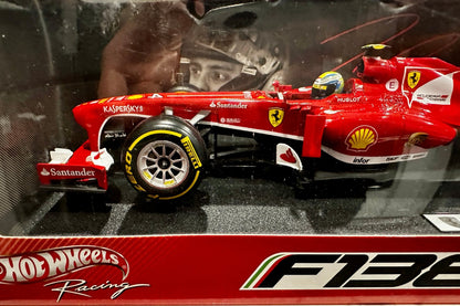 Hot Wheels Ferrari Formula One 'Felipe Massa F138' 1/18 Scale Diecast Model F1 Car - Product Image
