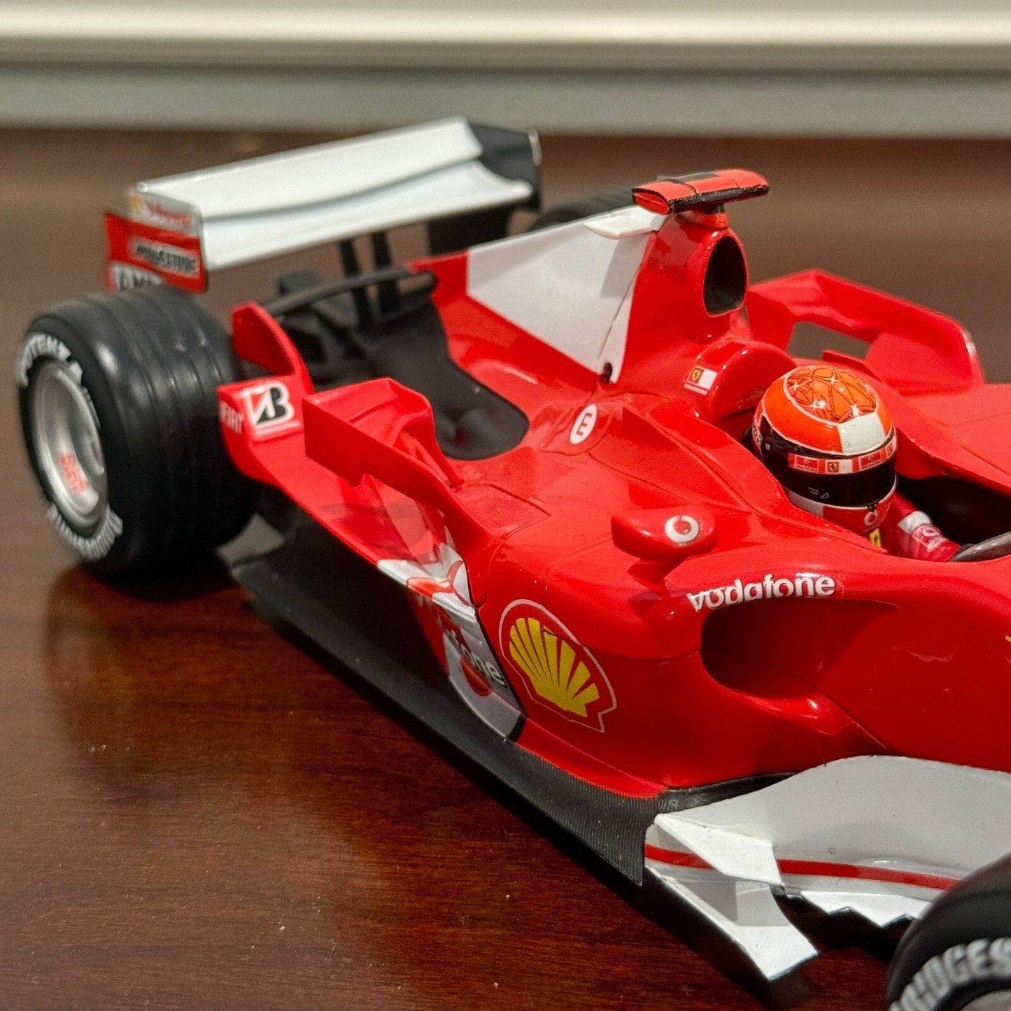 Hot Wheels Ferrari Formula One 'Michael Schumacher F248F1 World Champion' 1/18 Scale Diecast Model F1 Car - Product Image