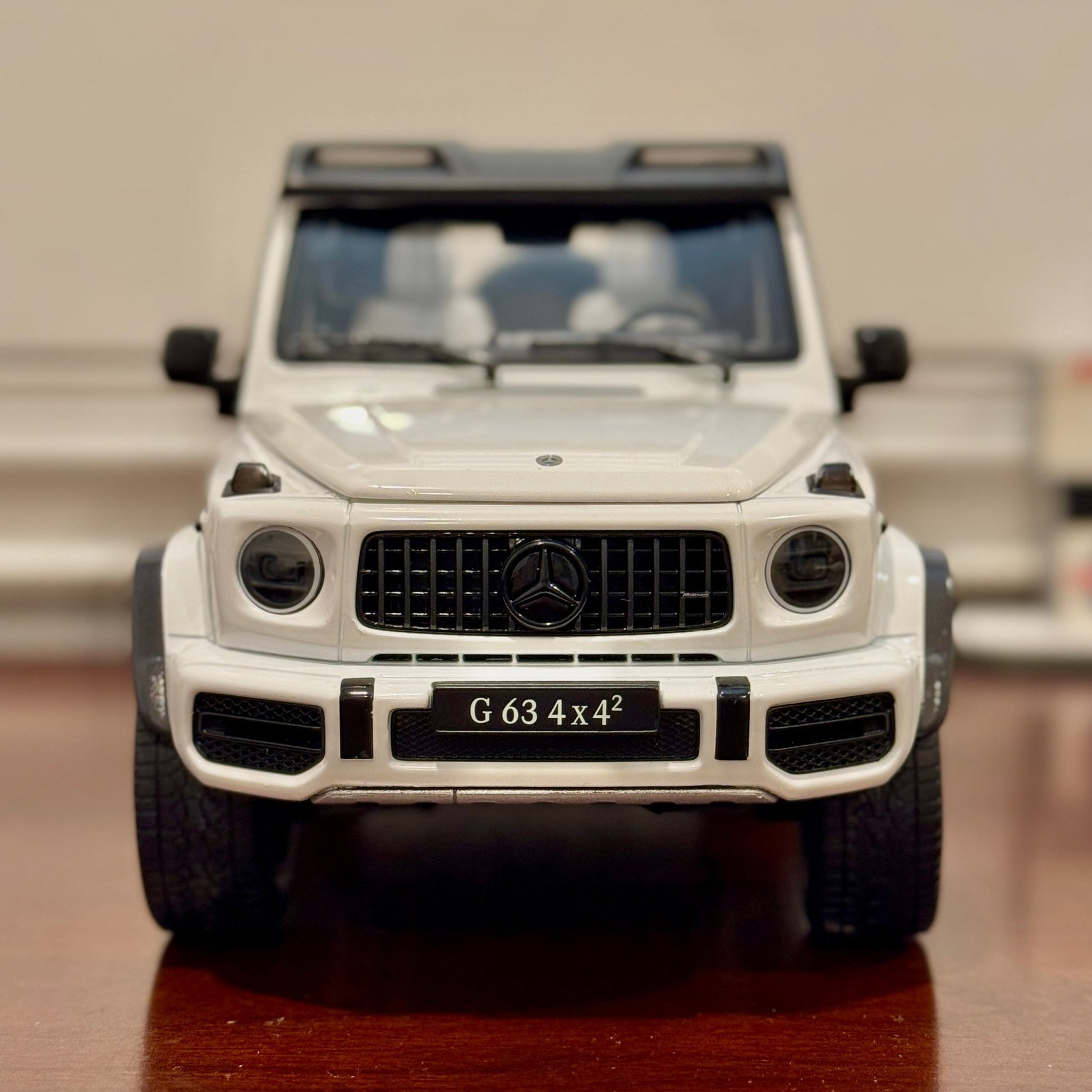 iScale Mercedes Benz G-Class G63 4X4² White 1/18 Scale Diecast Model Car | New - Product Image