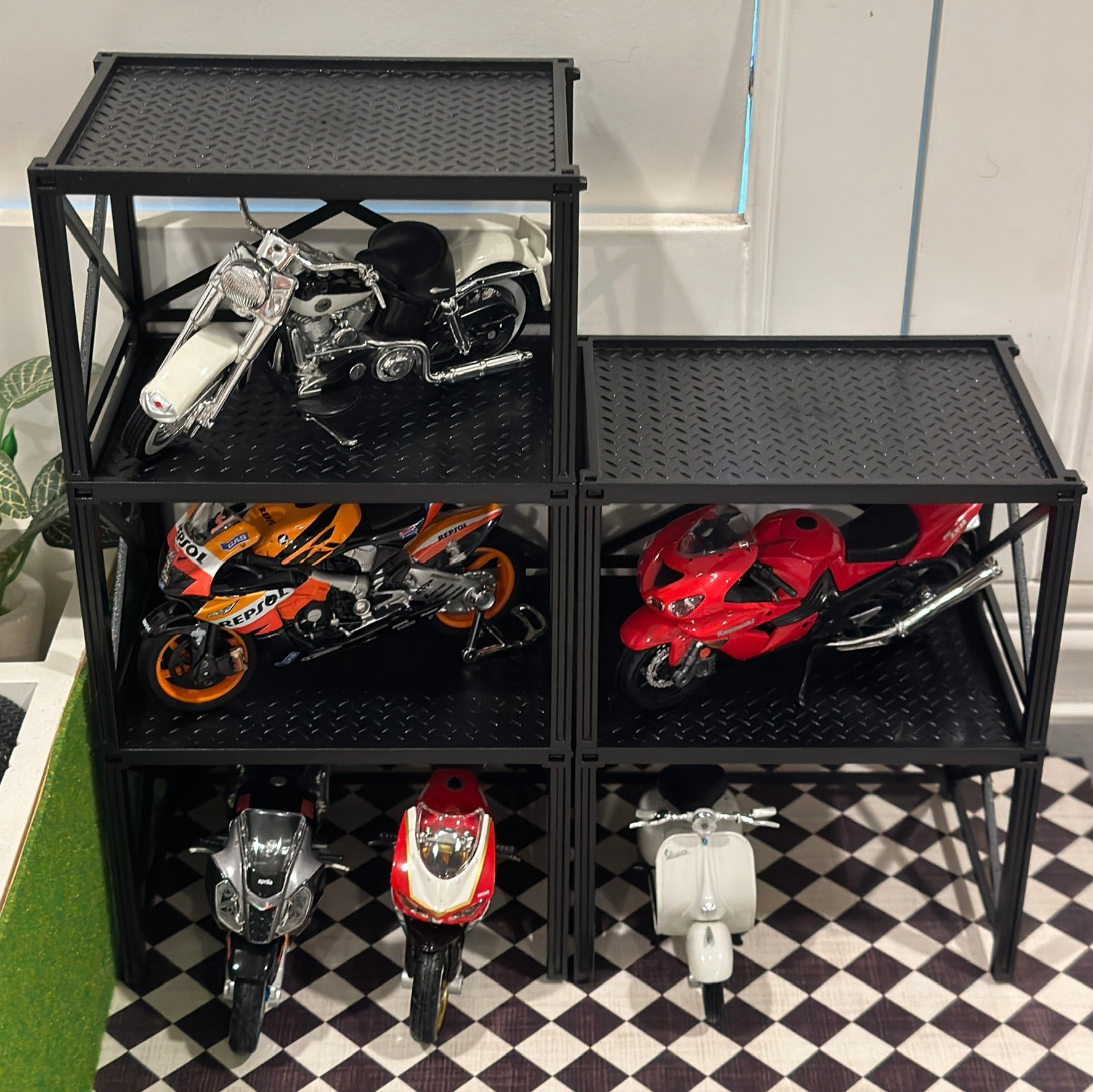 Japanese Garage Motorcycle Bike Diorama Prop Stackable Set | 1/18 Diorama | NEW - Product Image