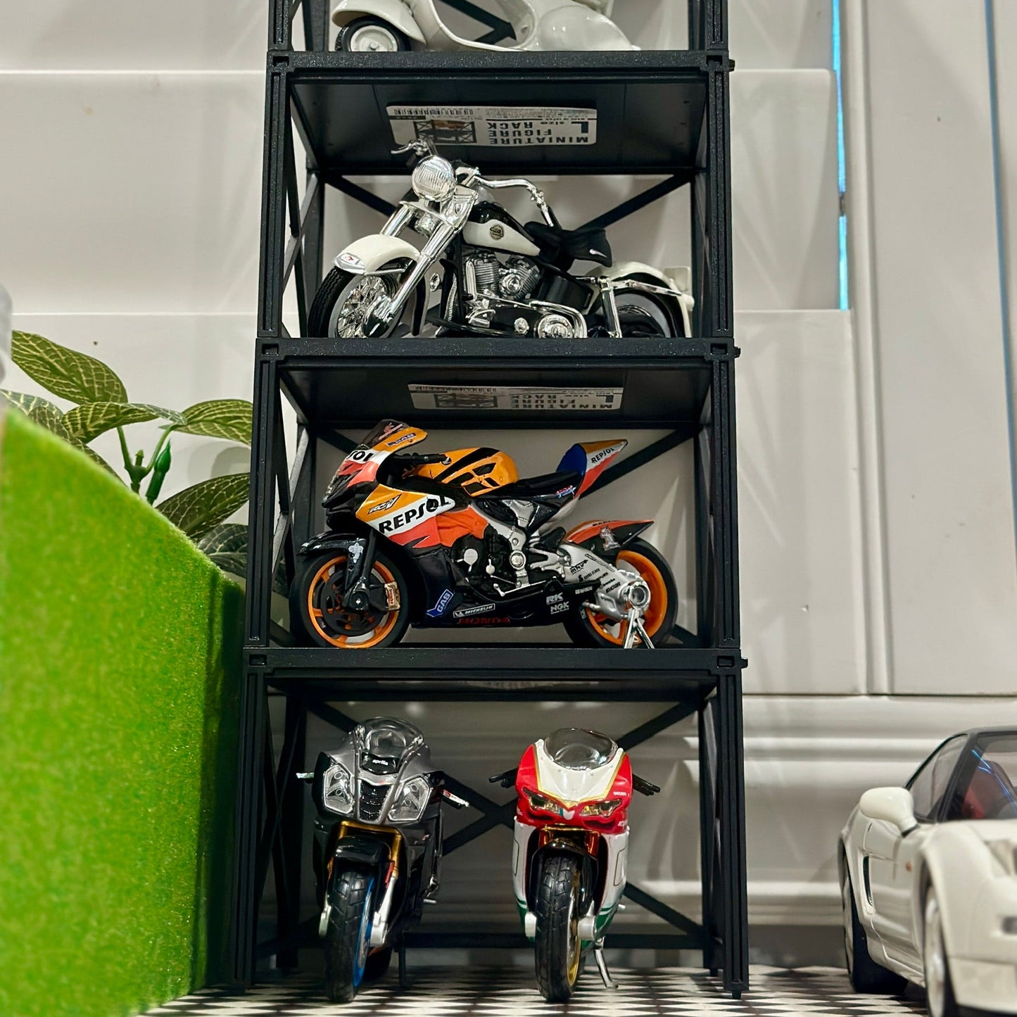 Japanese Garage Motorcycle Bike Diorama Prop Stackable Set | 1/18 Diorama | NEW - Product Image