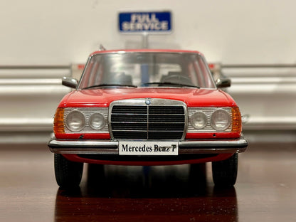 KK Scale 1980 Mercedes 250T S123 Station Wagon Red 1/18 Scale Resin Model Car - Product Image