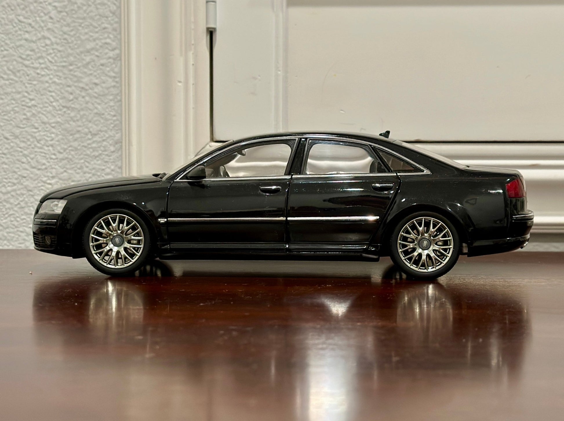 Kyosho Audi A8 Black Sedan 1/18 Scale Diecast Model Car - Product Image