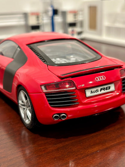 Kyosho Audi R8 Coupe Red 'Japan Exclusive' 1/18 Scale Diecast Model Car - Product Image