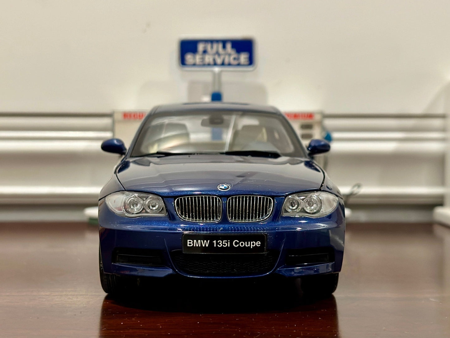Kyosho BMW 135i Blue 1/18 Scale Diecast Model Car - Product Image