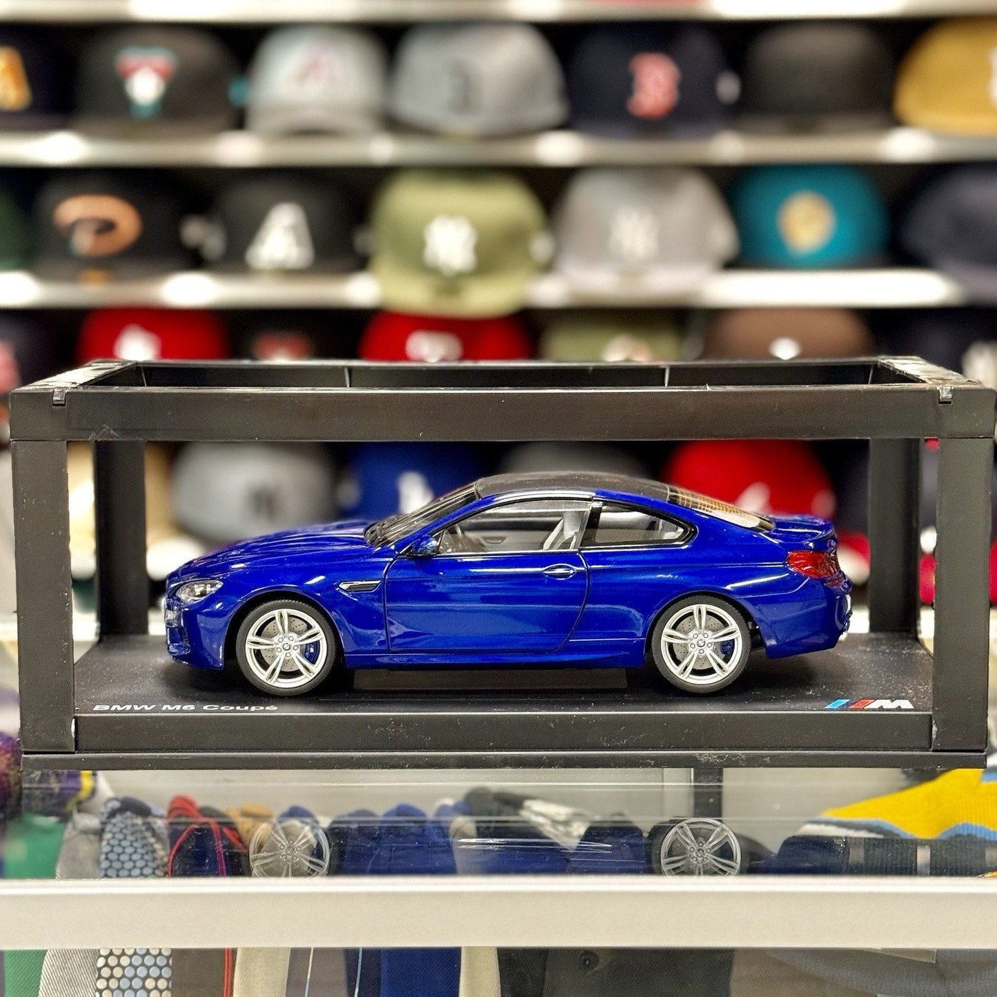 Kyosho BMW M6 Coupe F13 Blue 1/18 Scale Diecast Model Car | In Box - Product Image