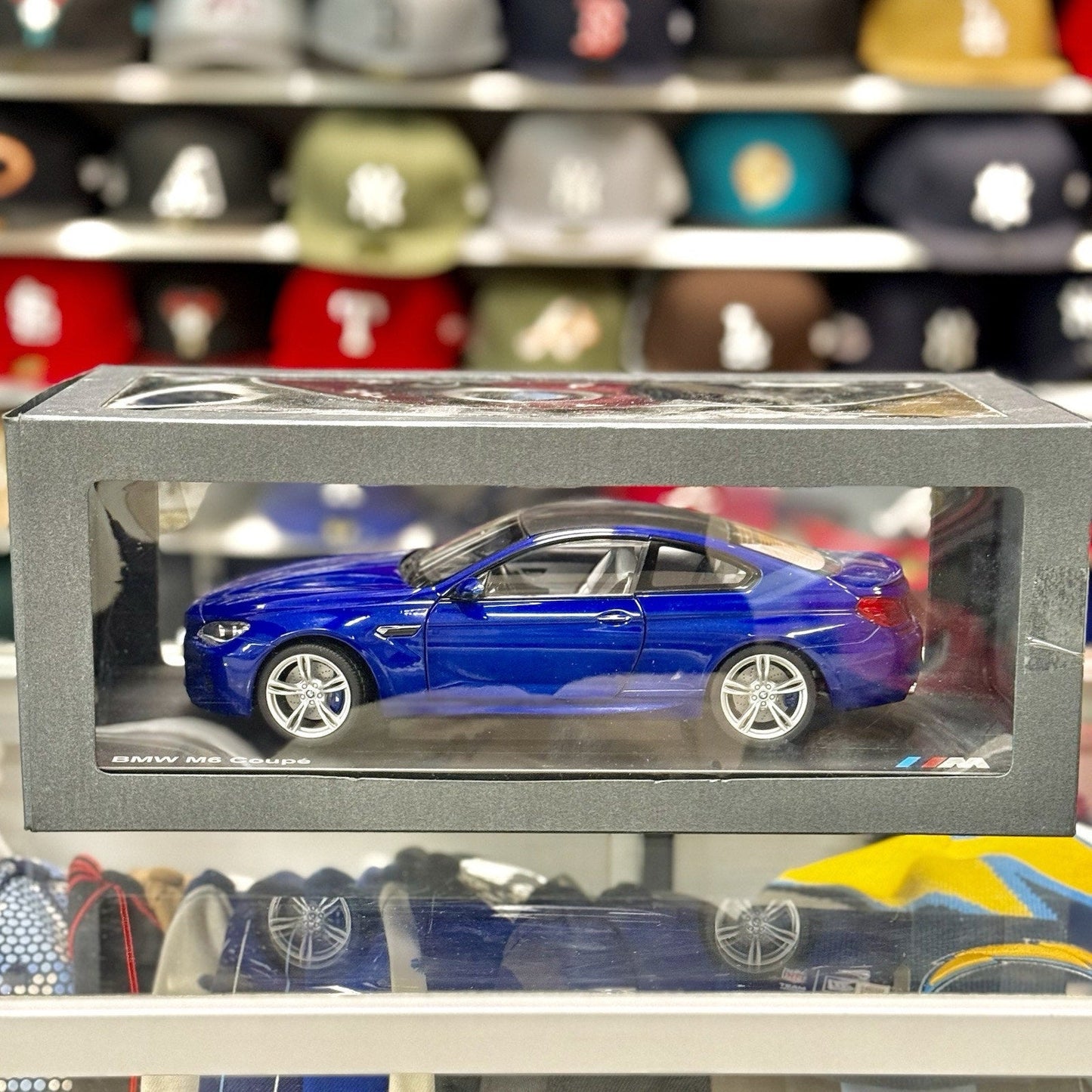 Kyosho BMW M6 Coupe F13 Blue 1/18 Scale Diecast Model Car | In Box - Product Image