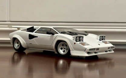 Kyosho Lamborghini Countach LP500 S White w/ Black Interior 1/18 Scale Diecast Model Car - Product Image