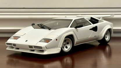 Kyosho Lamborghini Countach LP500 S White w/ Black Interior 1/18 Scale Diecast Model Car - Product Image