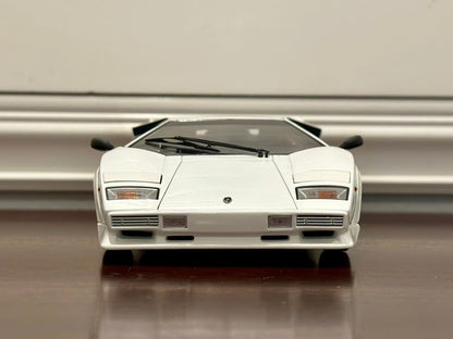 Kyosho Lamborghini Countach LP500 S White w/ Black Interior 1/18 Scale Diecast Model Car - Product Image