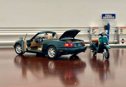 Kyosho Mazda Miata & Vespa Green w/ Tan 1/18 Scale Diecast Model Car | Bundle - Product Image