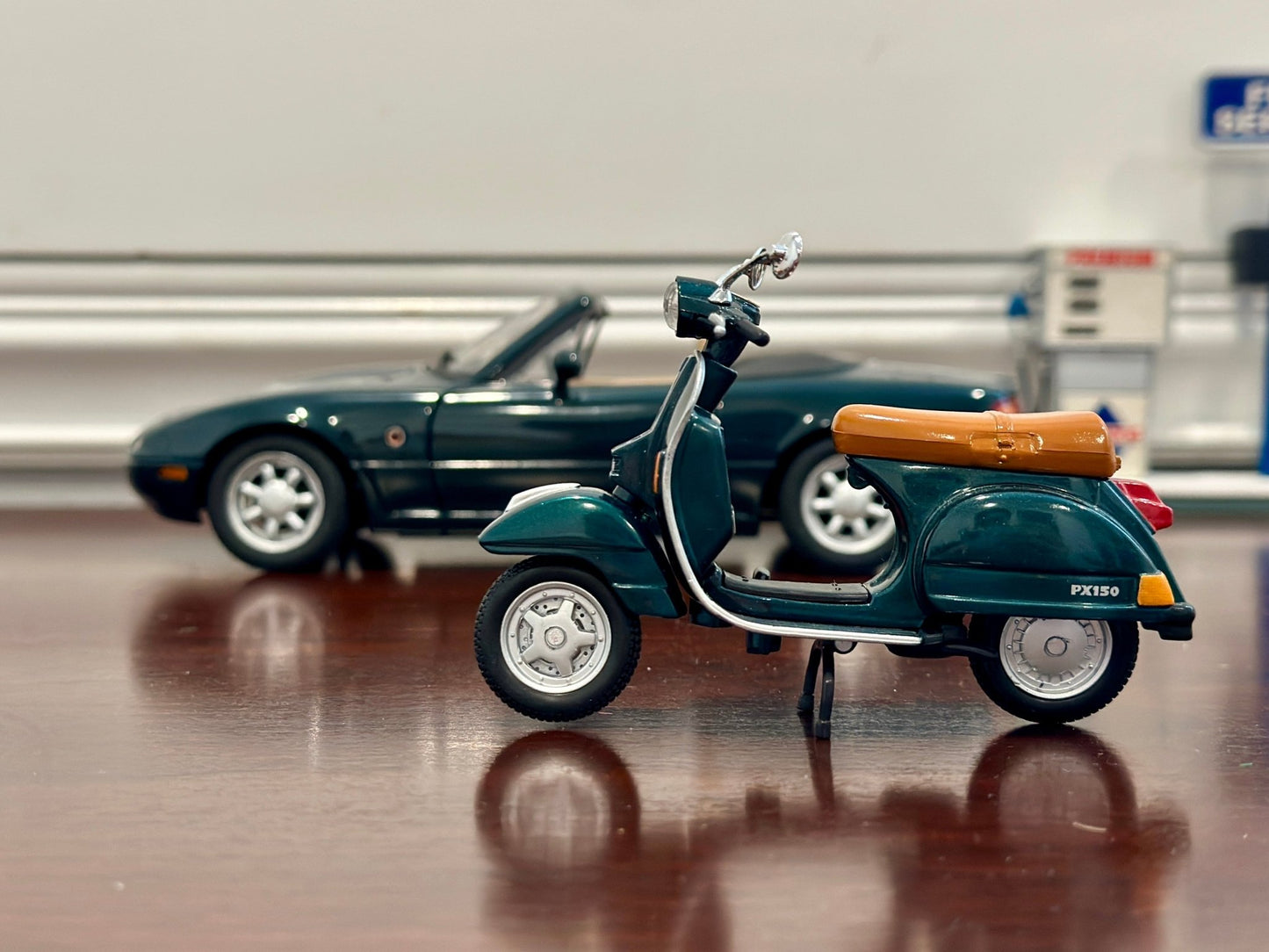 Kyosho Mazda Miata & Vespa Green w/ Tan 1/18 Scale Diecast Model Car | Bundle - Product Image