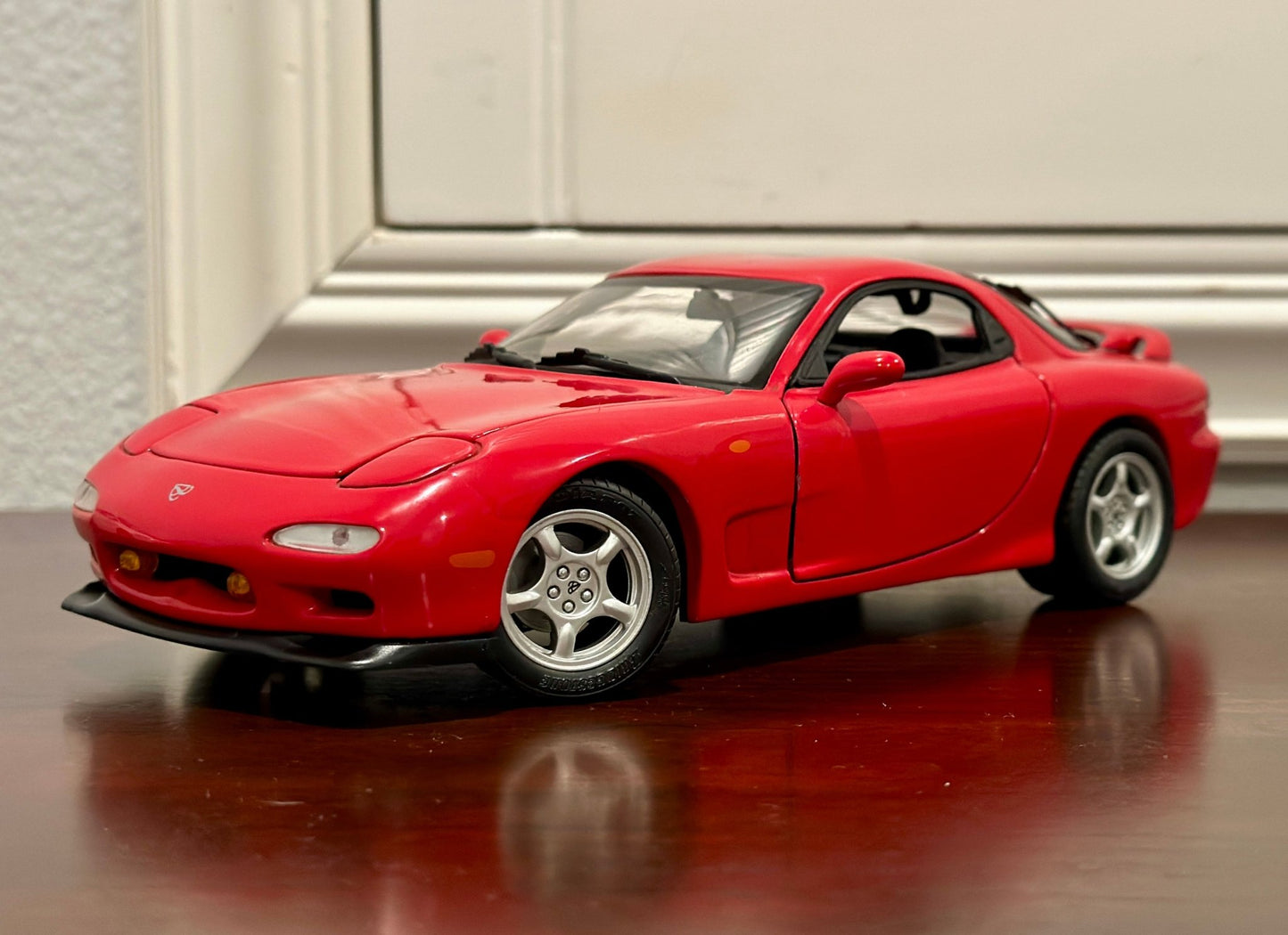 Kyosho Mazda RX7 Red 1/18 Scale Diecast Model Car - Product Image